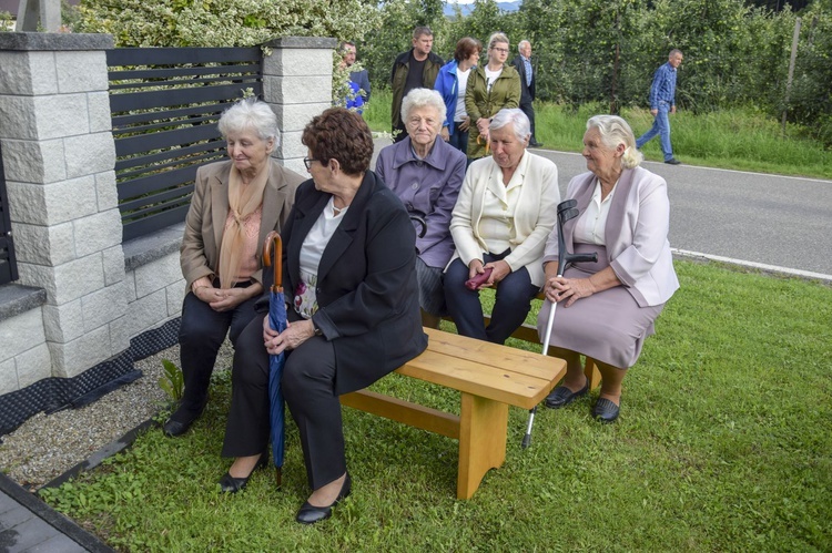 Czarny Potok. Msza przy kapliczce w Jastrzębiu