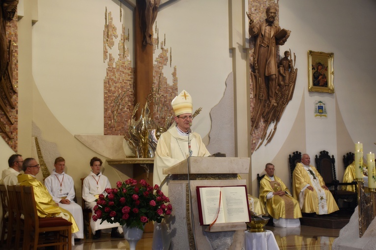 Abp Tadeusz Wojda, metropolita gdański. 