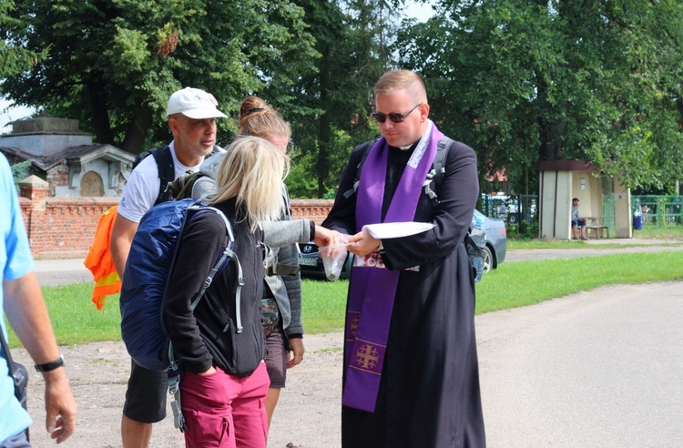 XXIX Elbląska Pielgrzymka Piesza. W trasie