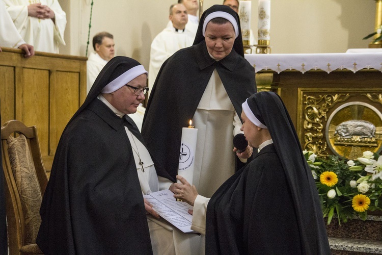 Śluby wieczyste sióstr dominikanek