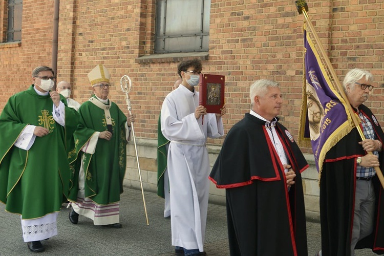 Nowy proboszcz w Bazylice Piekarskiej 