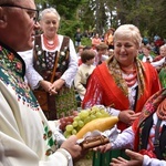 Msza św. na Polanie Rusnakowej pod Turbaczem w Gorcach 