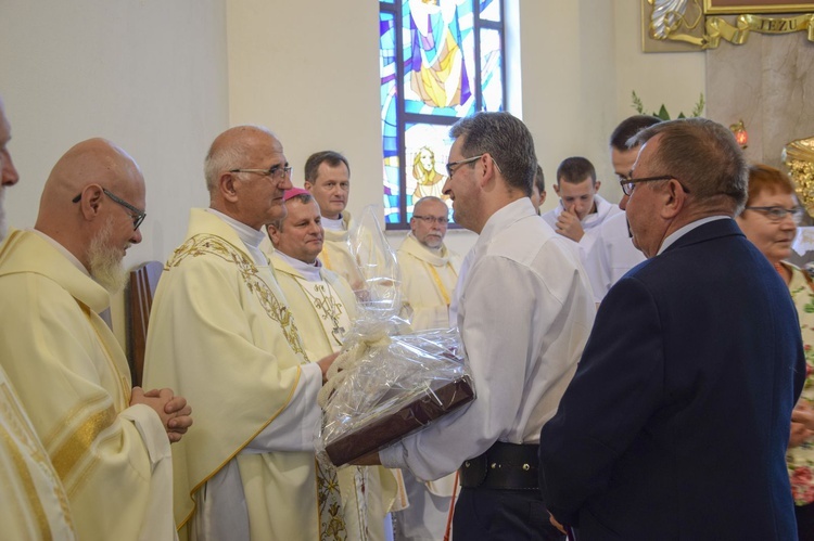 Tylmanowa. Msza dziękczynna za posługę ks. Mroczka