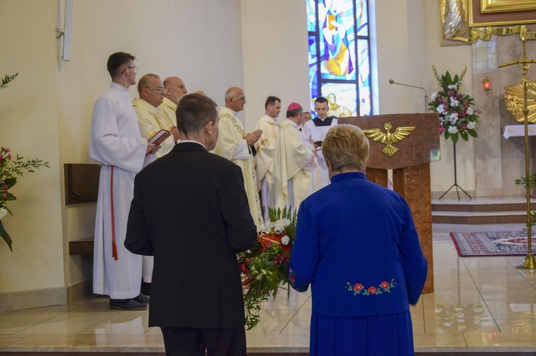 Tylmanowa. Msza dziękczynna za posługę ks. Mroczka