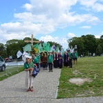 XVIII PPDŚ. Wejście na Jasną Górę diecezji świdnickiej