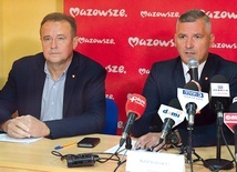▲	O wsparciu na konferencji prasowej mówił Rafał Rajkowski. Obok Tomasz Śmietanka.