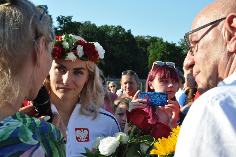 Powitanie Justyny Święty-Ersetic w Raciborzu