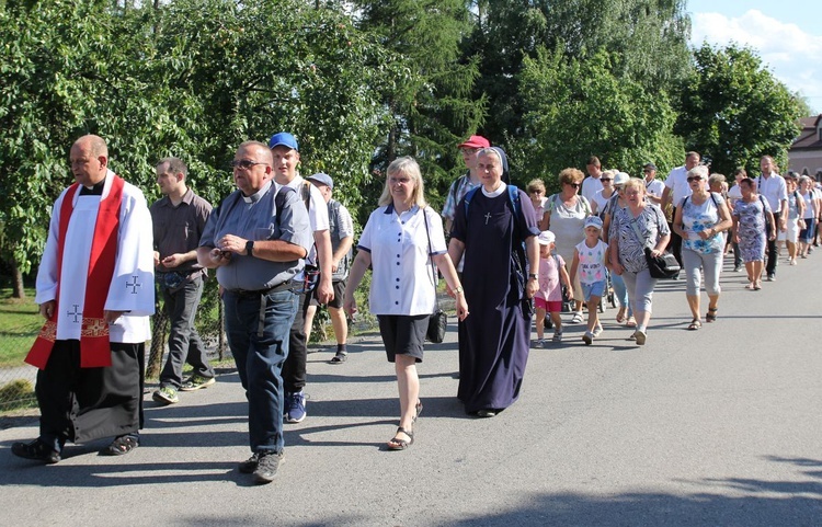 265. Ślubowana piesza pielgrzymka ze Skoczowa do Bielowicka - 2021