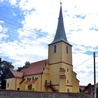 Piknik kościelny w Mojęcicach - modlitwa, pszczoły i rajd