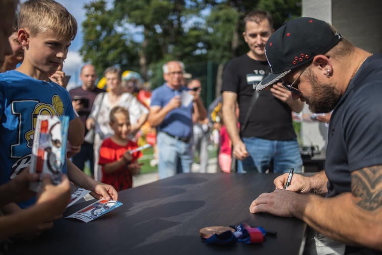 Przywitanie Pawła Fajdka w Żarowie