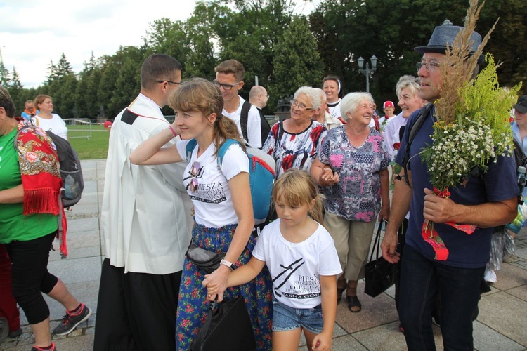 Powitanie 30. Pieszej Pielgrzymki Diecezji Bielsko-Żywieckiej na Jasnej Górze - 2021