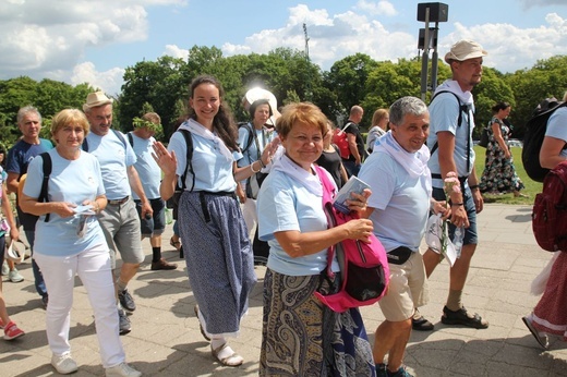 Powitanie pieszej pielgrzymki z Istebnej na Jasnej Górze - 2021