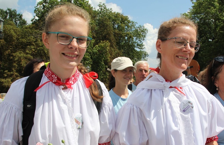 Powitanie pieszej pielgrzymki z Istebnej na Jasnej Górze - 2021