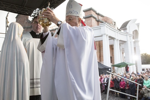 Zmarł abp Henryk Hoser. Służył z miłością