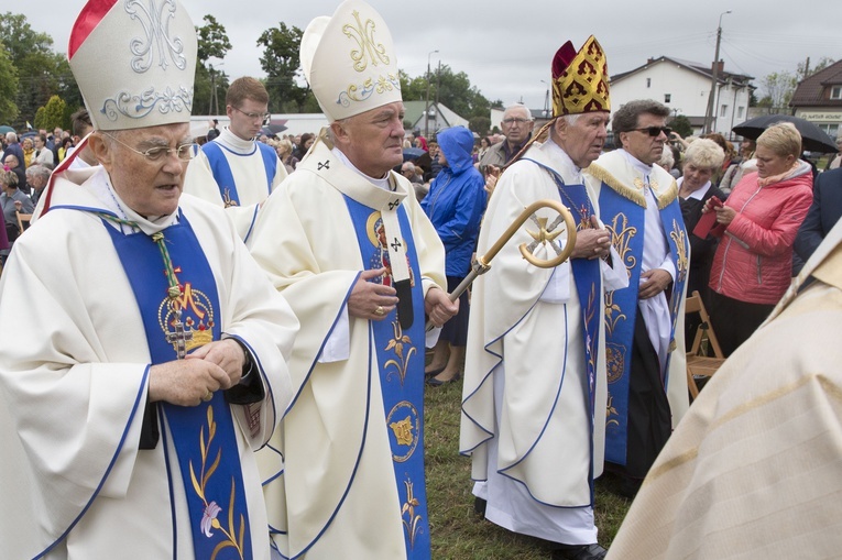 Zmarł abp Henryk Hoser. Służył z miłością