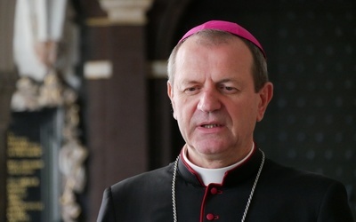 Abp Tadeusz Wojda SAC, metropolita gdański.