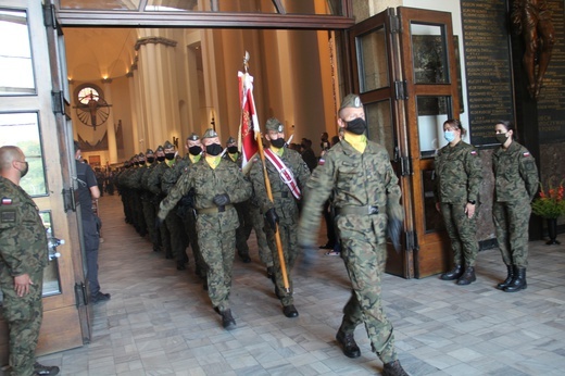 Katowice. Święto Wojska Polskiego w katedrze