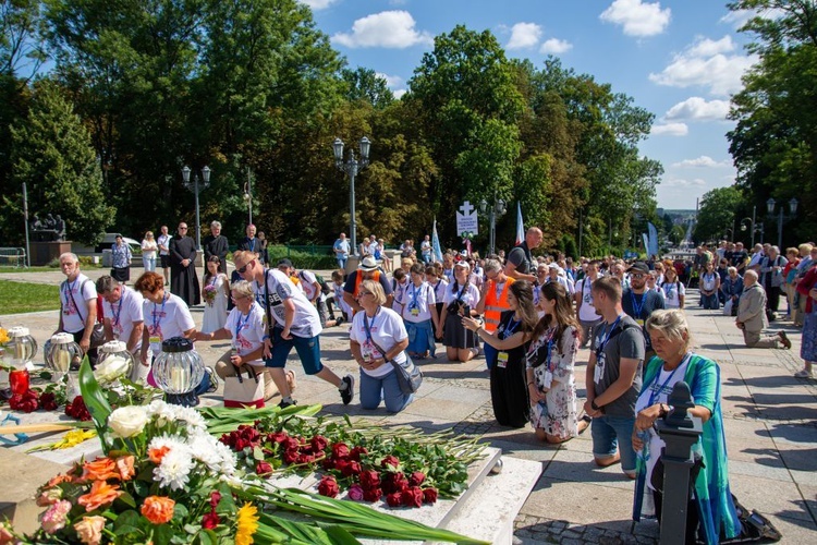 Piesza Pielgrzymka Diecezji Zielonogórsko-Gorzowskiej w obiektywie