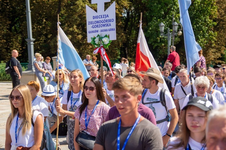 Piesza Pielgrzymka Diecezji Zielonogórsko-Gorzowskiej w obiektywie