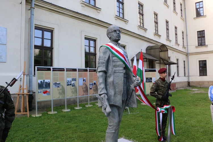 Odsłonięcie pomnika Pala Telekiego