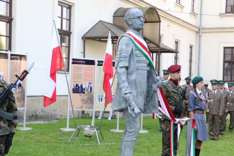 Odsłonięcie pomnika Pala Telekiego