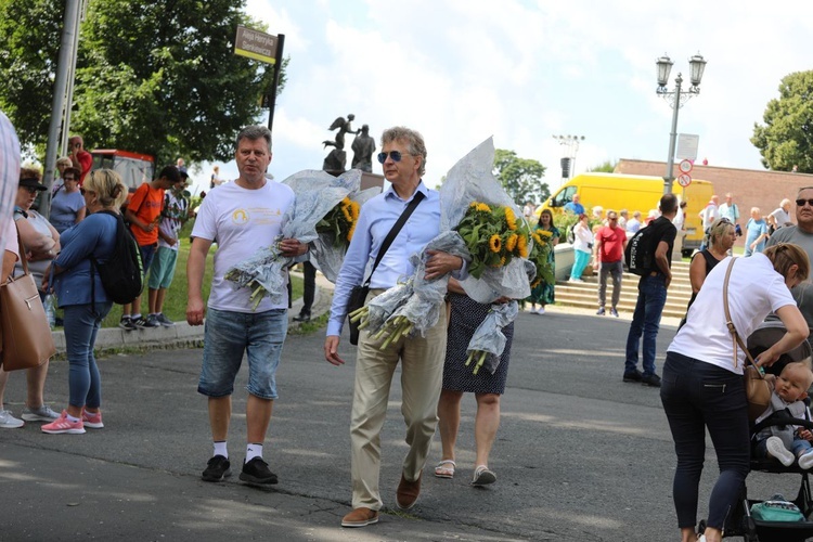 Jasnogórscy pątnicy dotarli do celu - grupy hałcnowskie - 2021