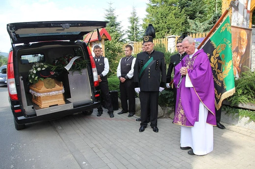 Uroczystości pogrzebowe śp. ks. kan. Wojciecha Janke w Lalikach