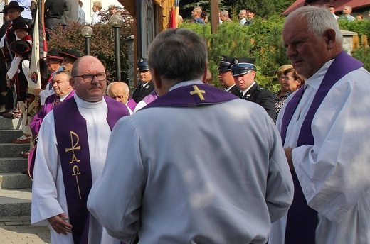 Uroczystości pogrzebowe śp. ks. kan. Wojciecha Janke w Lalikach