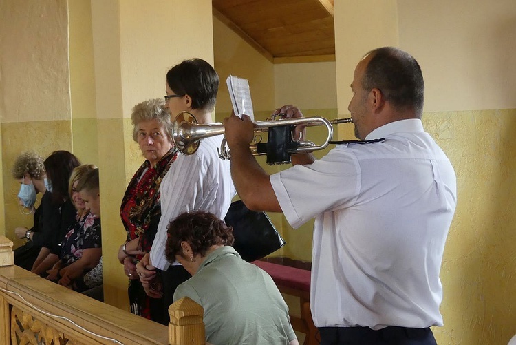 Uroczystości pogrzebowe śp. ks. kan. Wojciecha Janke w Lalikach