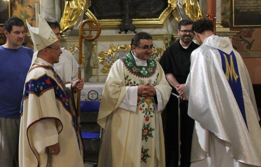 Abp Grzegorz Ryś na nabożeństwie fatimskim z góralami w Rychwałdzie