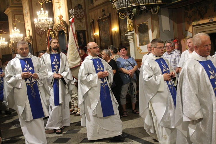 Abp Grzegorz Ryś na nabożeństwie fatimskim z góralami w Rychwałdzie