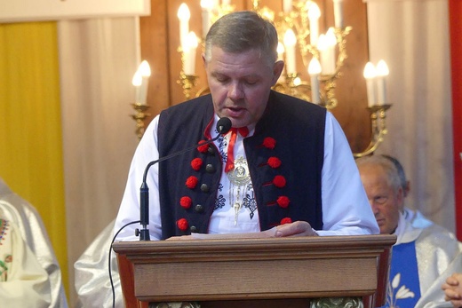 Abp Grzegorz Ryś na nabożeństwie fatimskim z góralami w Rychwałdzie