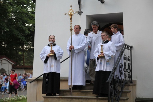 Abp Grzegorz Ryś na nabożeństwie fatimskim z góralami w Rychwałdzie