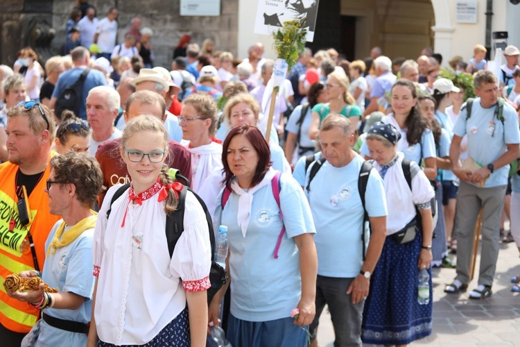 Jasnogórscy pątnicy dotarli do celu - z Istebnej  - 2021