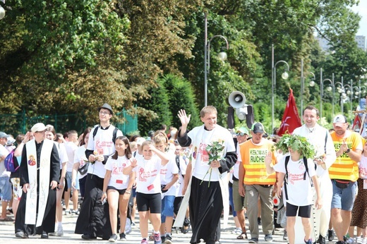 Jasnogórscy pątnicy dotarli do celu - z Andrychowa - 2021