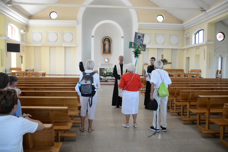 Szóstka zielona rusza na Jasną Górę