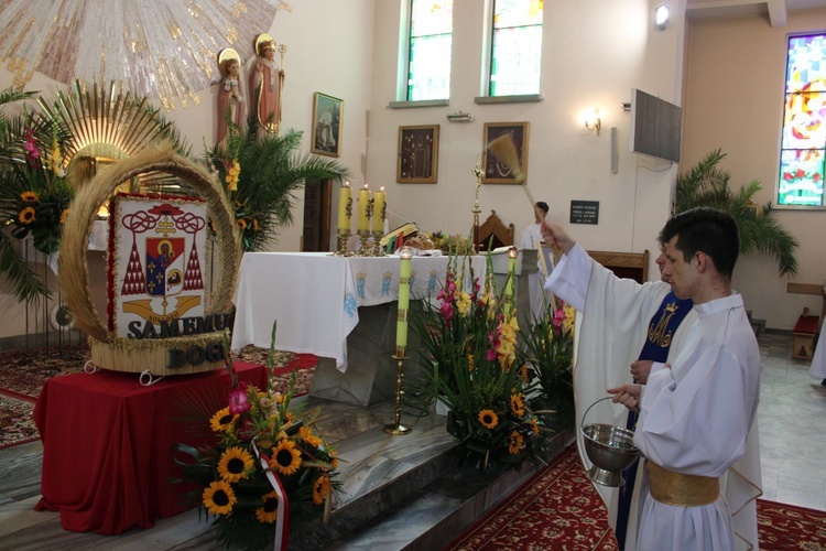 Kardynalskie dożynki w Łąkcie