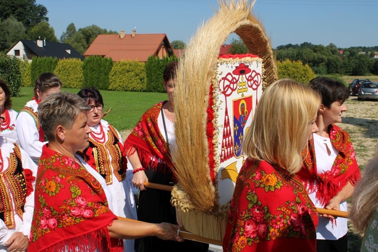 Kardynalskie dożynki w Łąkcie