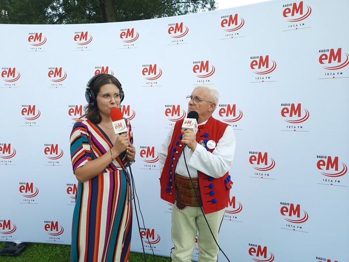 Radio eM podczas imprezy w ramach Roku Górali. Milówka
