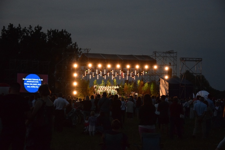 Koncert "Stalowa Wola Jednego Serca".