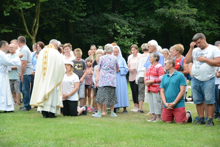 Pielgrzymkowa Msza św. w Kamieniu Śląskim