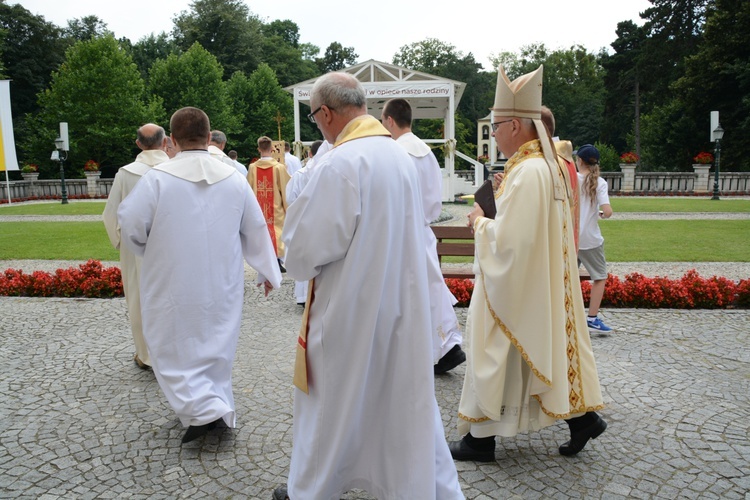 Pielgrzymkowa Msza św. w Kamieniu Śląskim