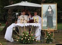 Msza św. na skwerze bł. Bolesławy Lament, przy kapliczce św. Rocha, staje się tradcyją.