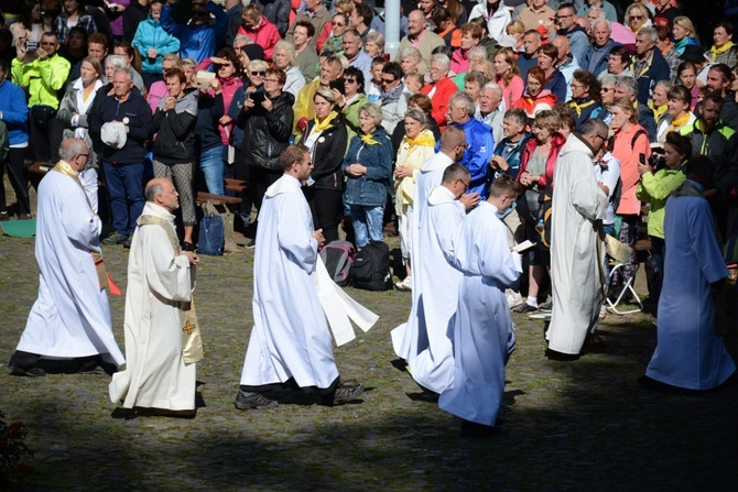 Pielgrzymkowa Eucharystia na Górze św. Anny