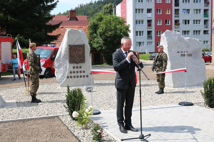 Uroczyste obchody Święta Wojska Polskiego w Głuszycy