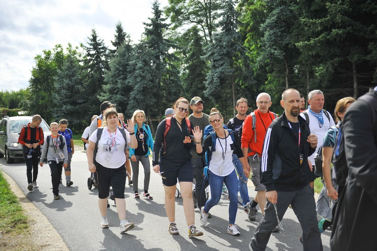 Grupy 1 i 4 na szlaku