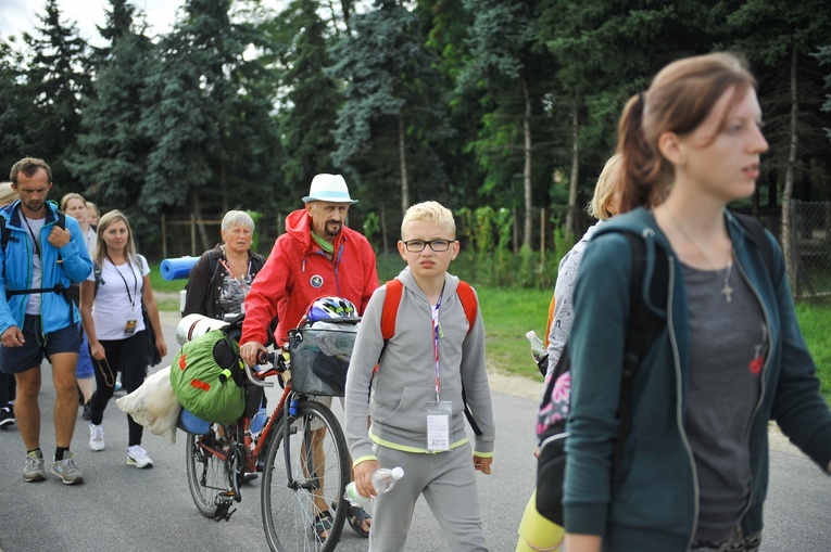 Grupy 1 i 4 na szlaku