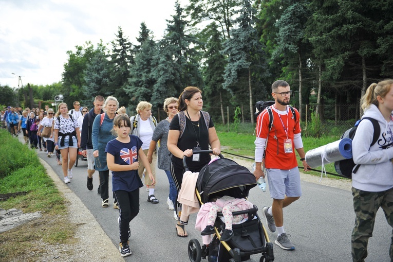 Grupy 1 i 4 na szlaku
