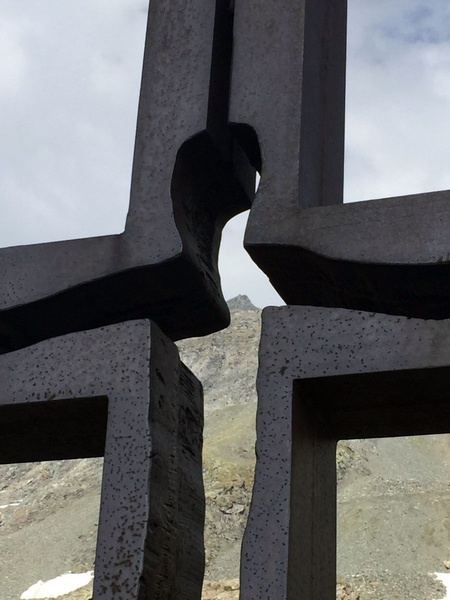 Bortelhorn - miejsce zaginięcia ks. Krzysztofa Grzywocza. Wędrówka ks. Adama Rogalskiego
