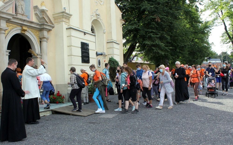 Gliwicka Pielgrzymka na Jasną Górę cz. 1